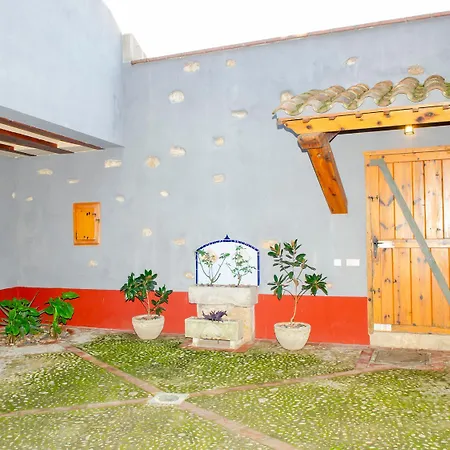 Holiday home Calceter Els Valentins